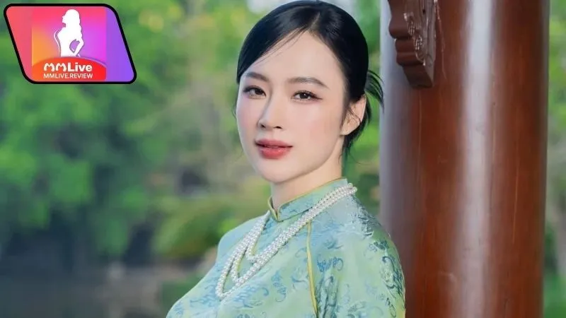 Giới thiệu về Angela Phương Trinh